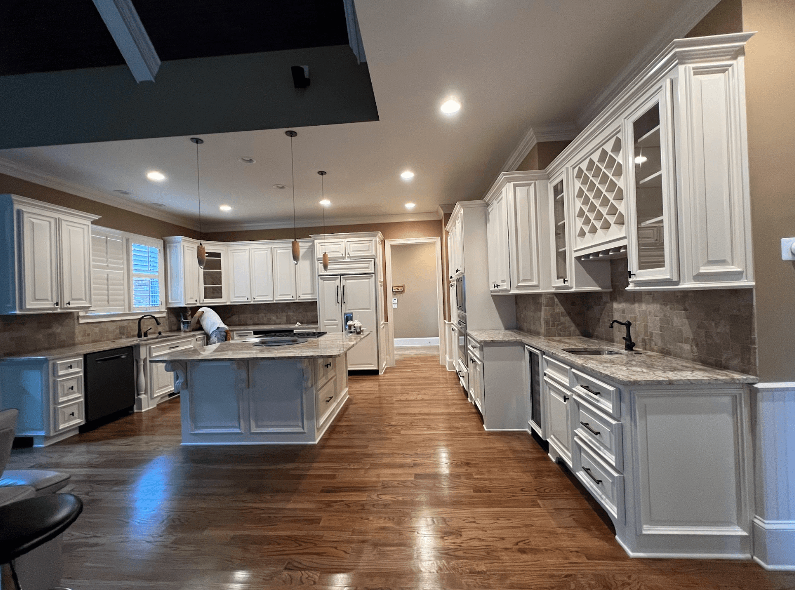 Cabinet Refinishing - Professional painting services by Mondragon Painting